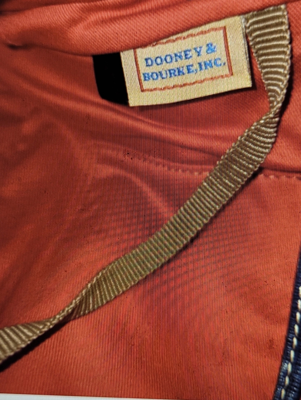 Dooney & Bourke Navy and Denim Chevron Satchel EUC - Picture 13 of 16
